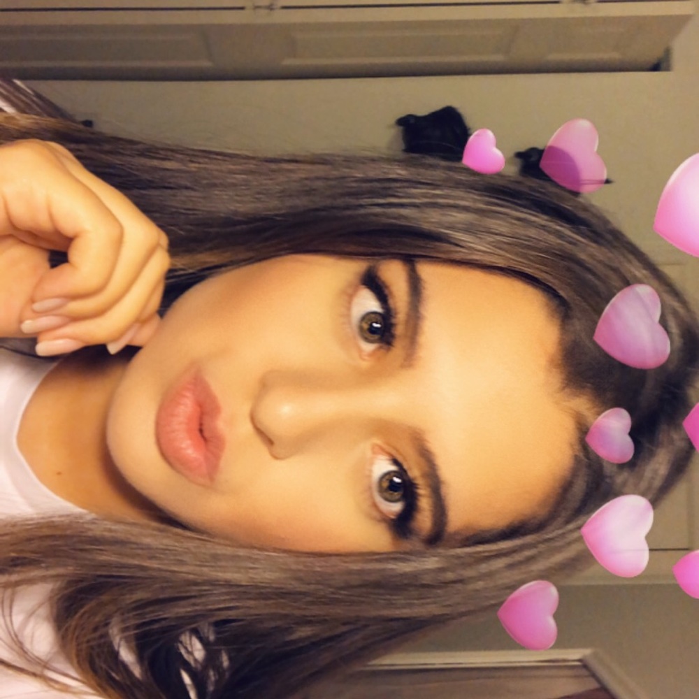 Meet your Posher, Natalia